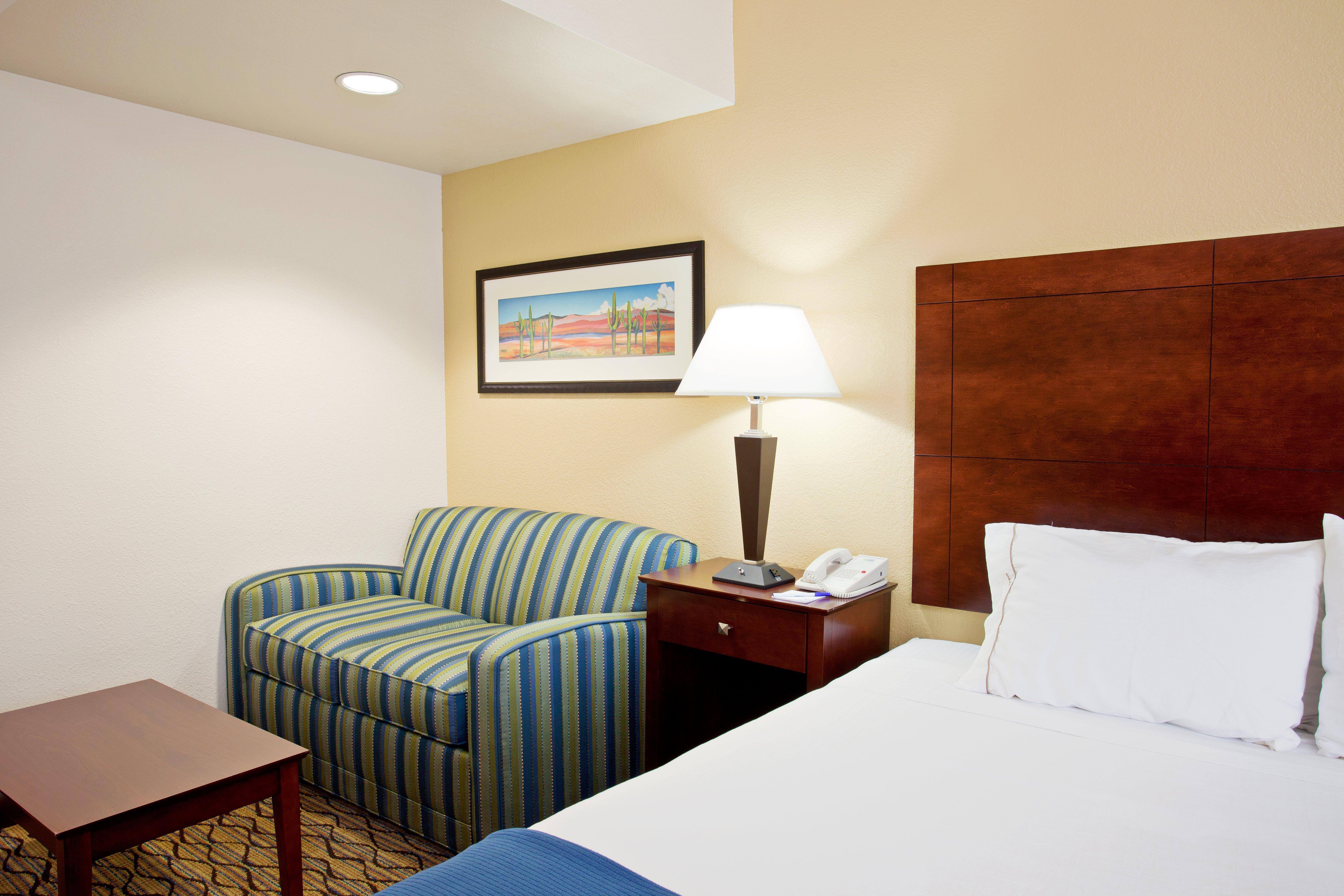 Holiday Inn Express Scottsdale North By Ihg Exterior photo