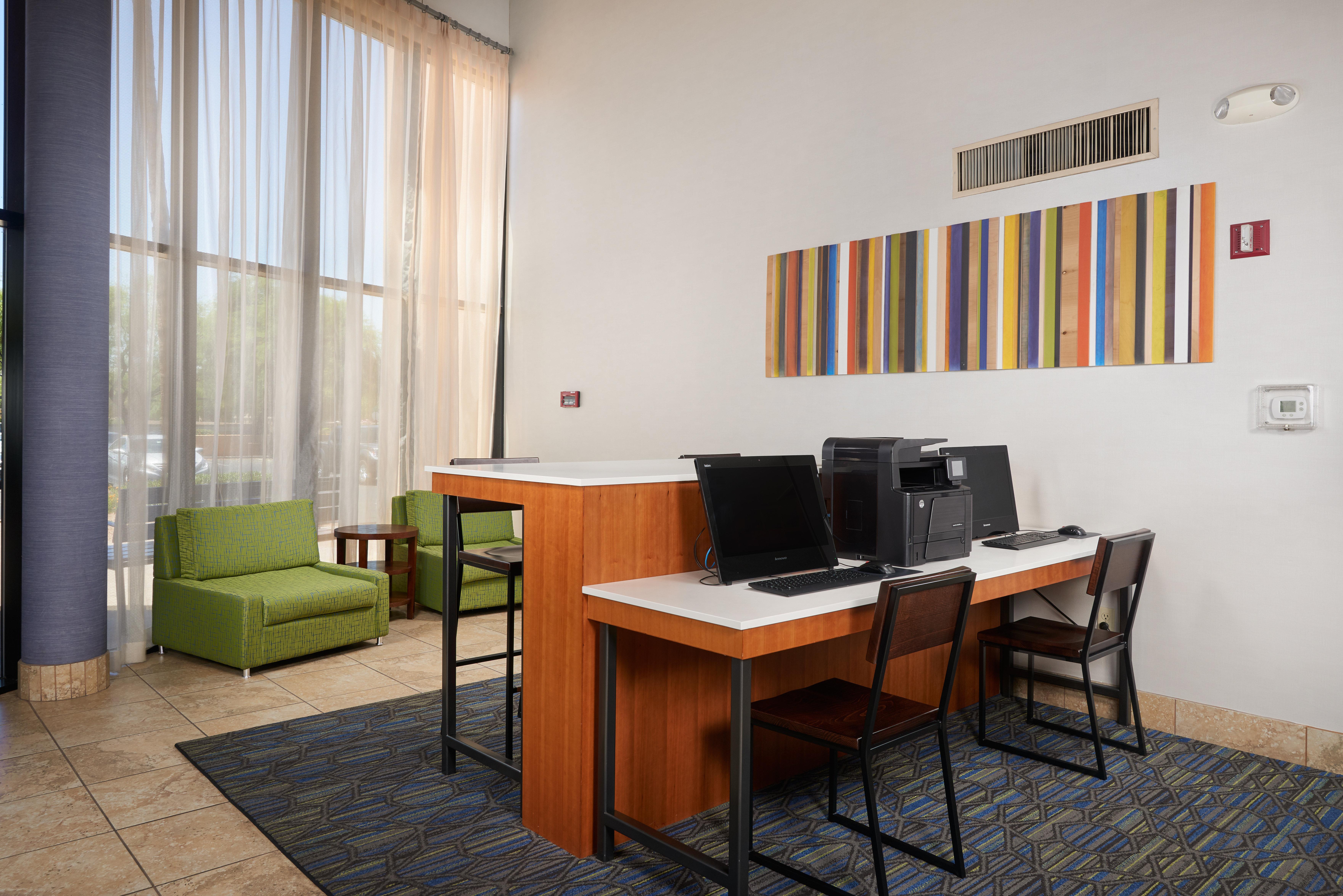 Holiday Inn Express Scottsdale North By Ihg Exterior photo