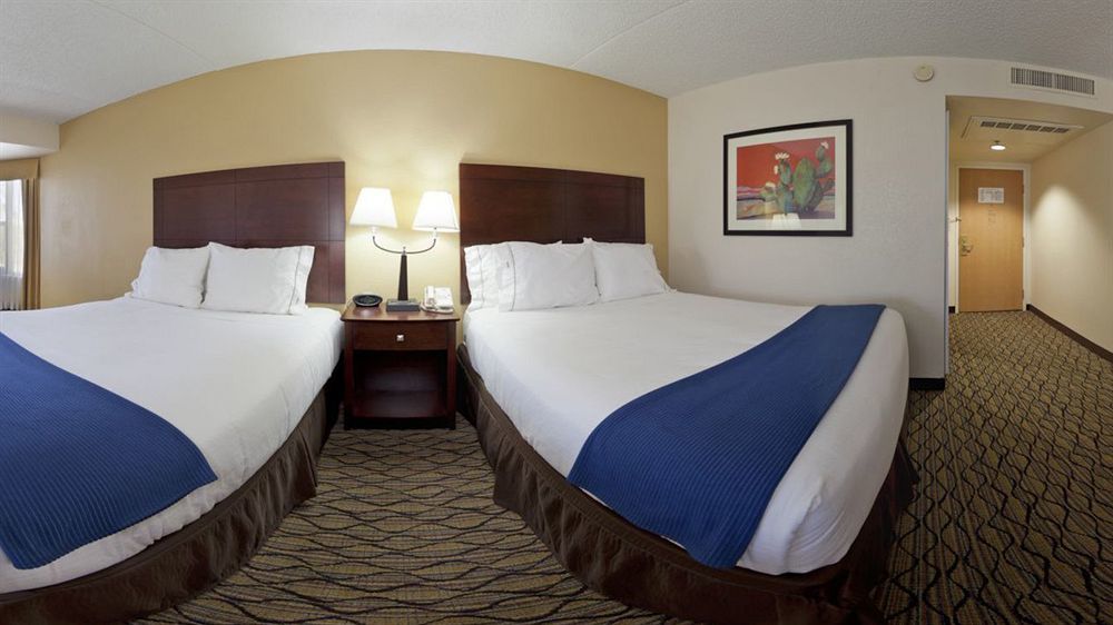 Holiday Inn Express Scottsdale North By Ihg Exterior photo